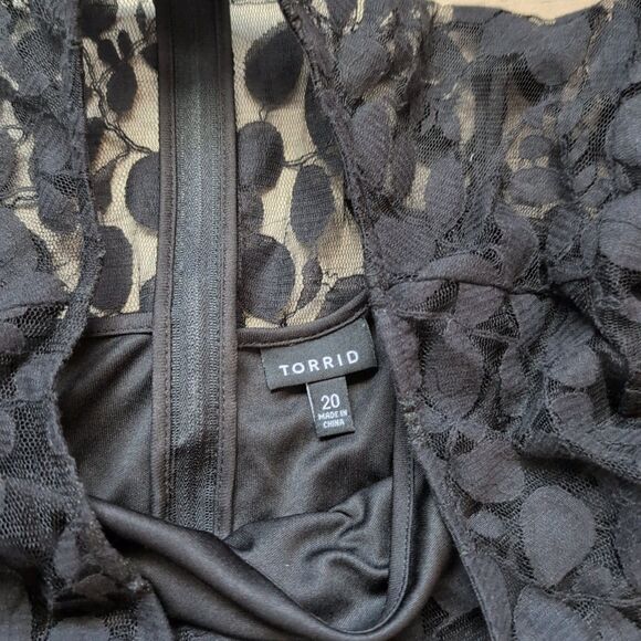 NWOT Torrid Lace Dress Womens Size 20 Black Goth Long Sleeve Knee Length - Picture 4 of 9